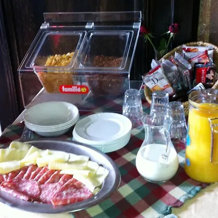 Casa de hóspedes Pensione Agra 3*